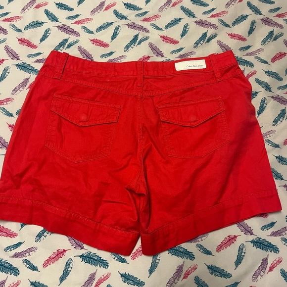 🌸Calvin Klein Red Women's Shorts - Picture 3 of 4